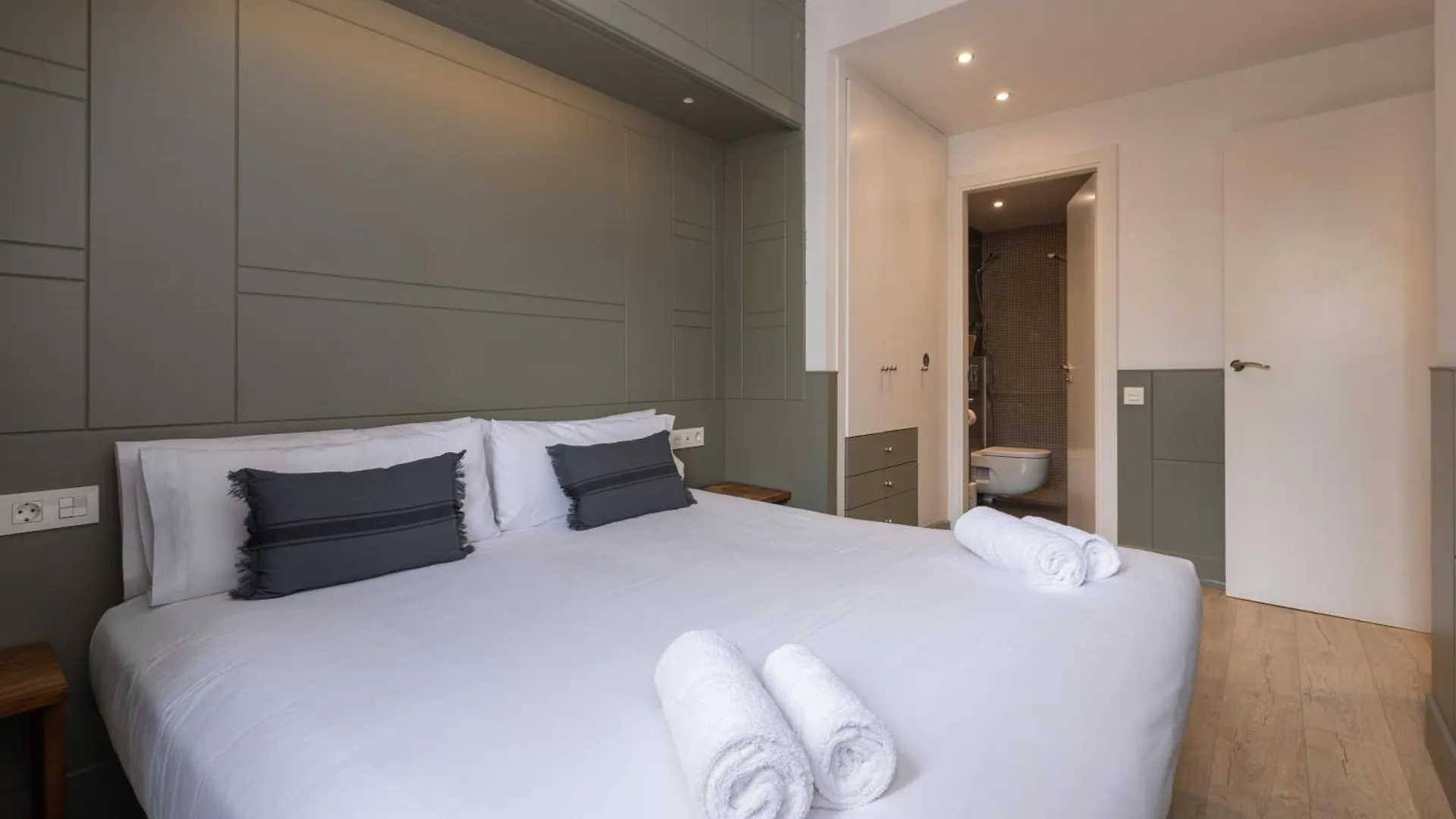 Enjoybcn Patio De Gala Apartment Barcelona 0*,