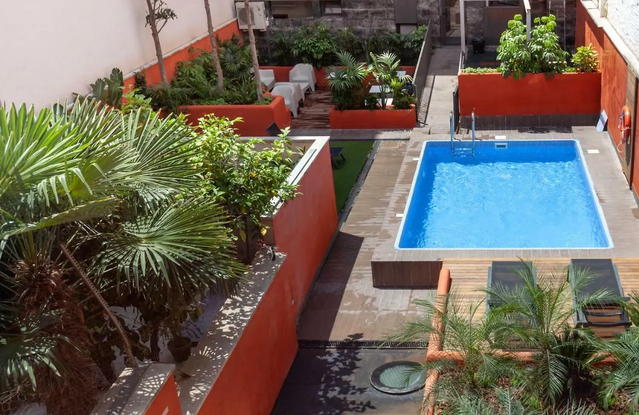 Апартаменты Enjoybcn Patio De Gala Барселона 0*,  Испания