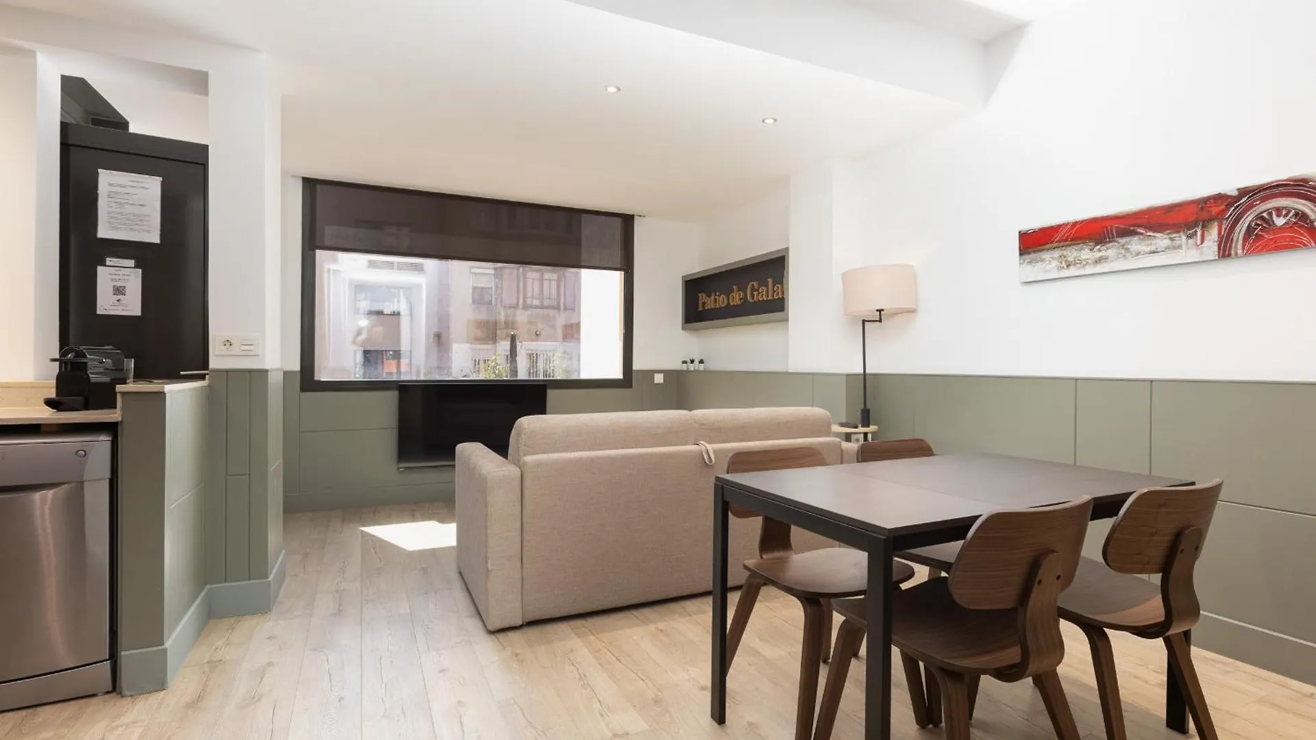 Enjoybcn Patio De Gala Apartment Barcelona